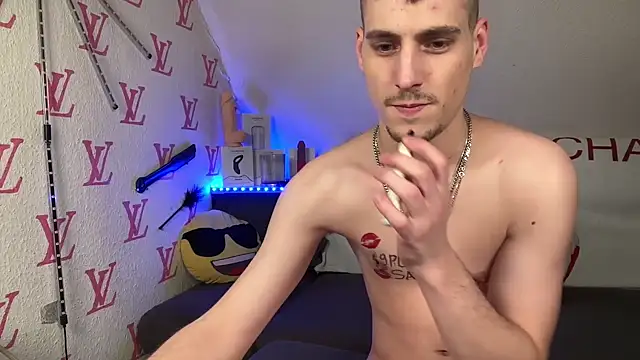 Cookieboy88 Live XXX-Chat