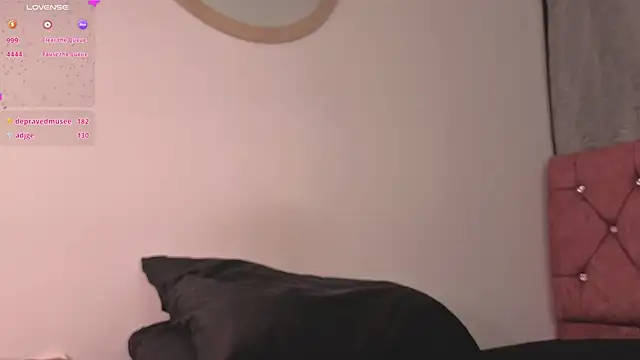 sweetnaughty_candy live XXX chat