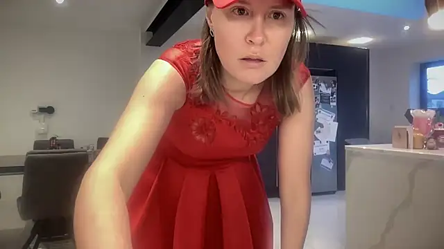 eatmypie69 Adlı Modelin Canlı XXX Sohbeti