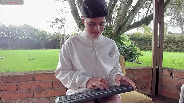 Matt_Swett Live XXX-chat