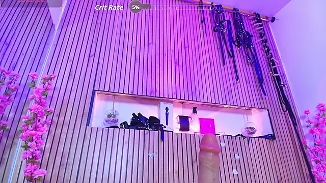 _Ashley_777 Adlı Modelin Canlı XXX Sohbeti