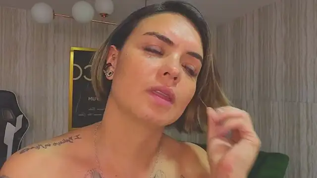 zarcasutra_t Live XXX-chat