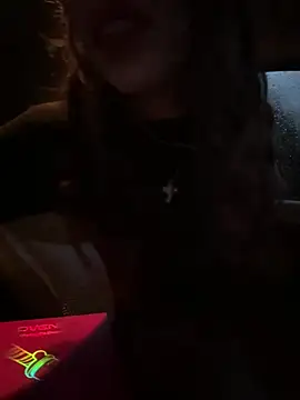 Amani_thewolf's Live XXX Chat