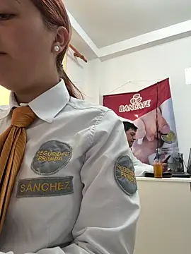 Chat XXX ao vivo de Emily-7_