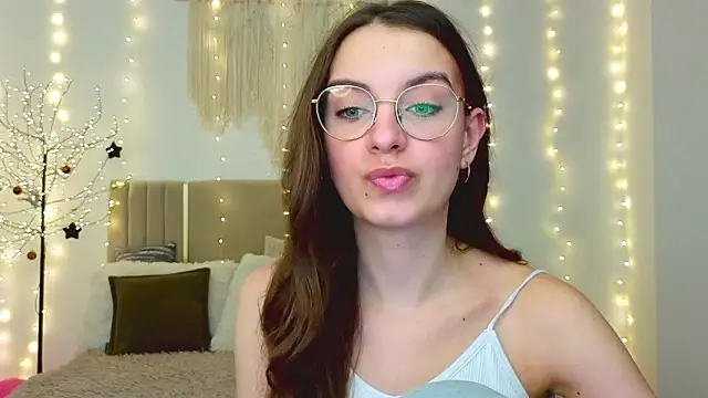 Real_cutie1 Adlı Modelin Canlı XXX Sohbeti