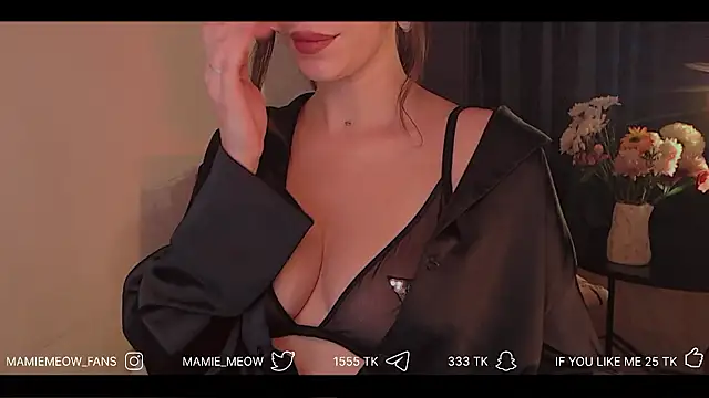 دردشة Mamiemeow الجنسية المباشرة