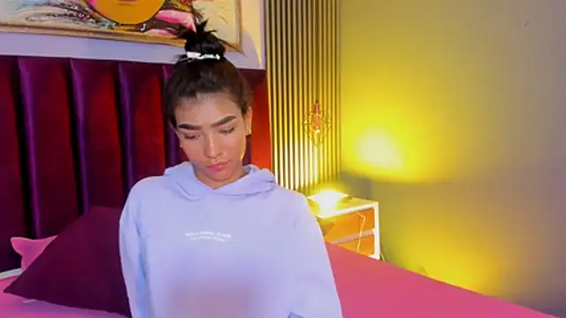 LauraAristizabaln Live XXX chat