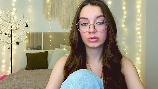 Real_cutie1's Live XXX Chat