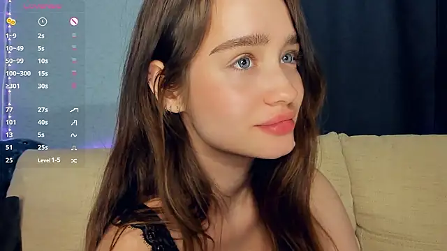 lovelyalivia's Live XXX Chat