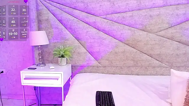 Chat +18 de Sara_Rossi__ ao vivo