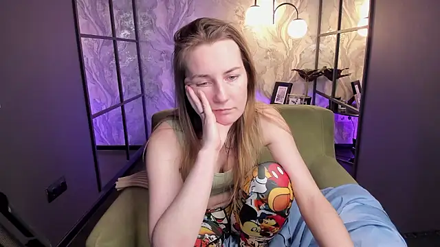 Онлайн чат XXX MeggySun