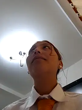 Emily-7_'s Live XXX Chat