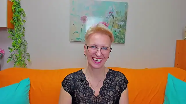 iamyourdream89 élő XXX-chatje