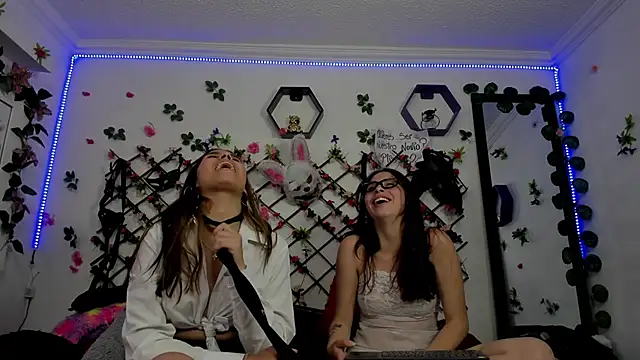 Онлайн чат XXX playful-girls