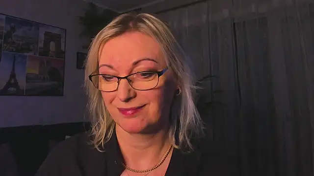 vanessa_chatn Webbikameraesitys