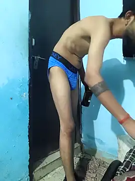 DeSi_hot_young_couple 라이브 XXX 채팅