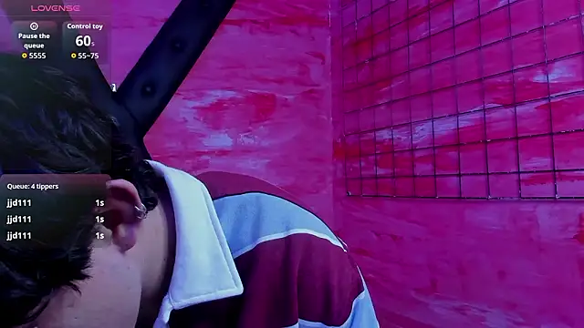 Eliot_X: онлайн-секс-чат