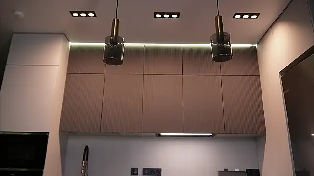 Sofa_01 Adlı Modelin Web Kamerası Şovu