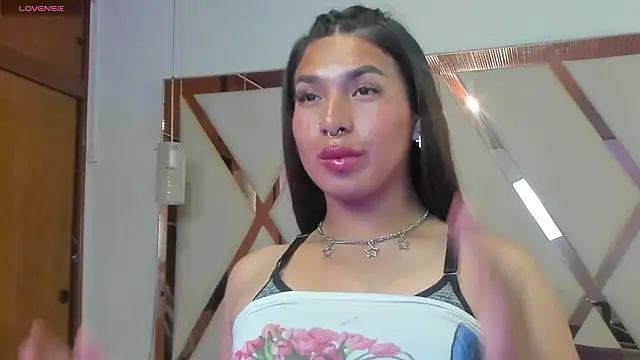 دردشة MeelFox الجنسية المباشرة