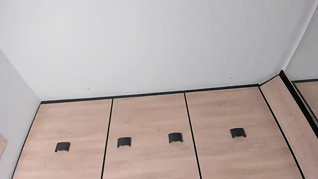 karol_lewiss 现场XXX聊天