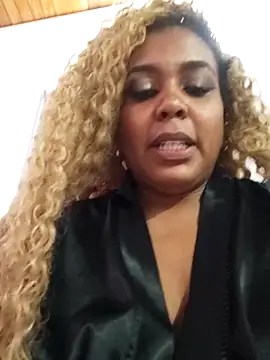 XXX chat uživo modela ELLA_KELLY