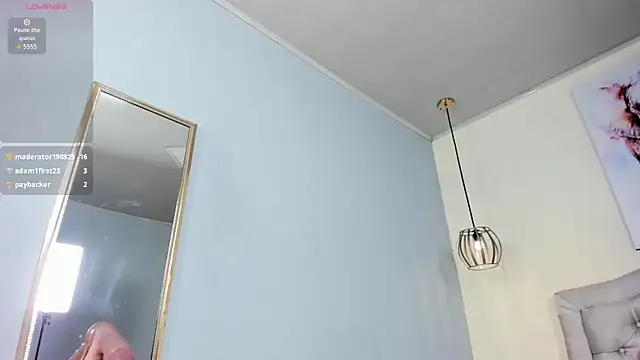 escarleth__ 现场XXX聊天