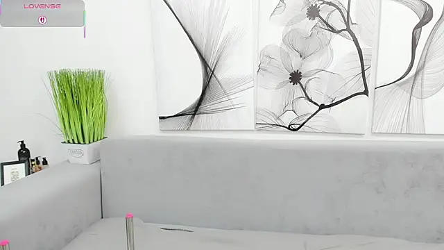 Онлайн чат XXX AngelinaWett