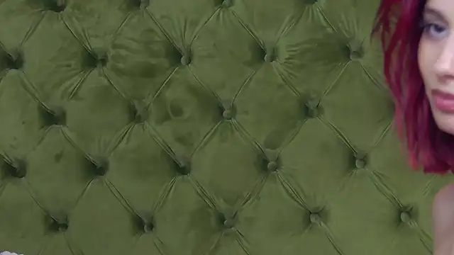 XXX chat uživo modela LunaHart