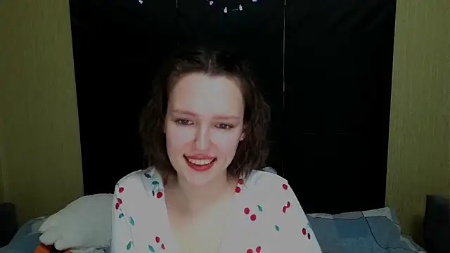 Diana-back Chat XXX live