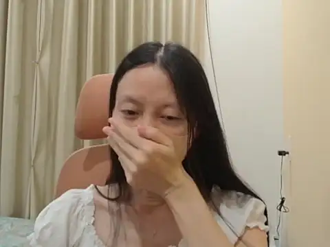 Lil-Cherries 라이브 XXX 채팅