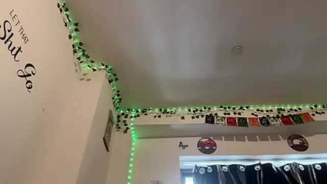 tinydaisy21 现场XXX聊天