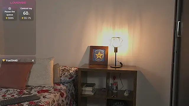 Онлайн чат XXX Estefania_Velez