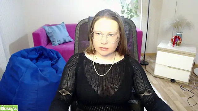 Chatroom XXX en direct de kuri_u