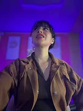 Sasha-18 라이브 XXX 채팅