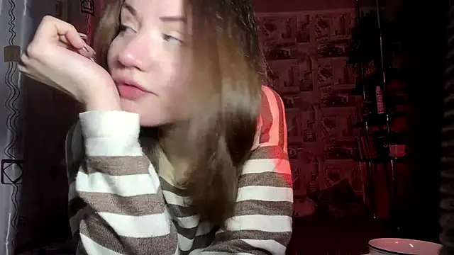 JuliaCurletteye 라이브 XXX 채팅