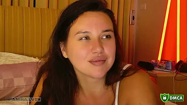 Chatroom XXX en direct de AminaCharm