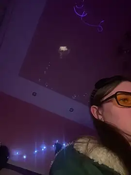 Flossy_Vettie élő XXX-chatje