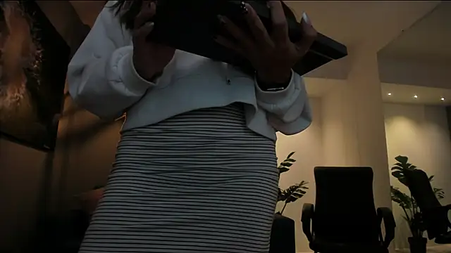 miataylorr1 现场XXX聊天