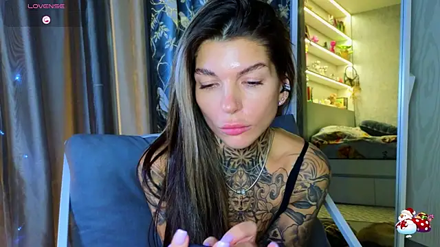 tattooedBabyy webcam show