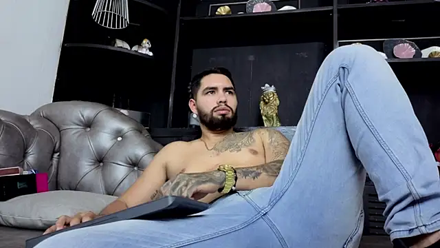 Chat +18 de matteosantos ao vivo