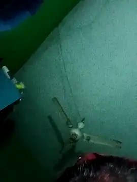 عرض كام Rubi12A