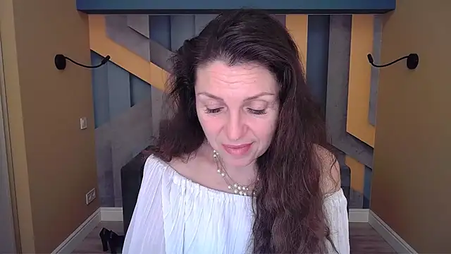 EllaLong live XXX chat