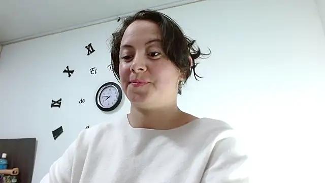 ElaMurray02 Chat XXX live