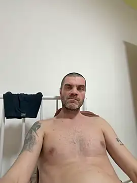 XXX chat uživo modela DOMINATOR_SIR-MASTER