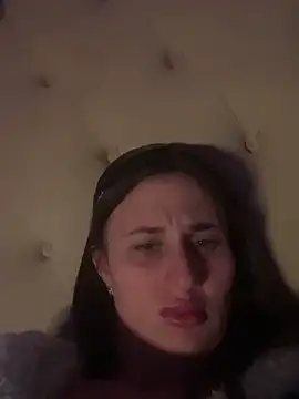 Flossy_Vettie Chat XXX in diretta