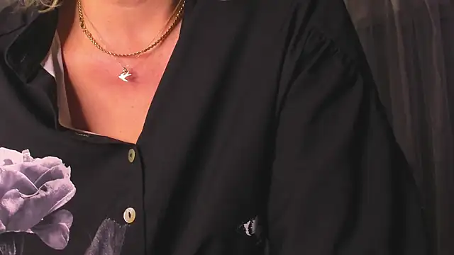 vanessa_chat: вебкам-шоу