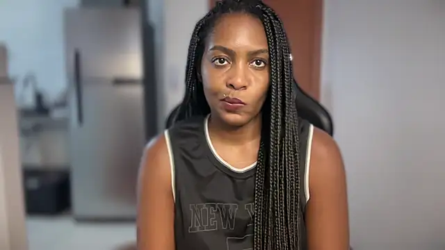 br_girl Show in webcam