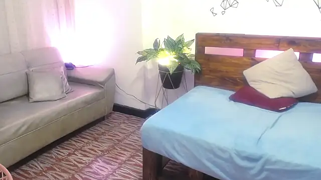 Yeseniaa25_'s Live XXX Chat