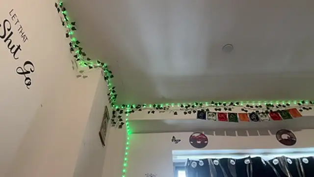 tinydaisy21's Live XXX Chat