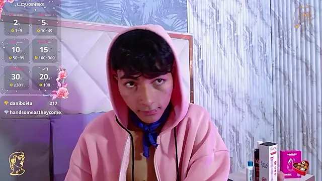 osamu_tay webcam show